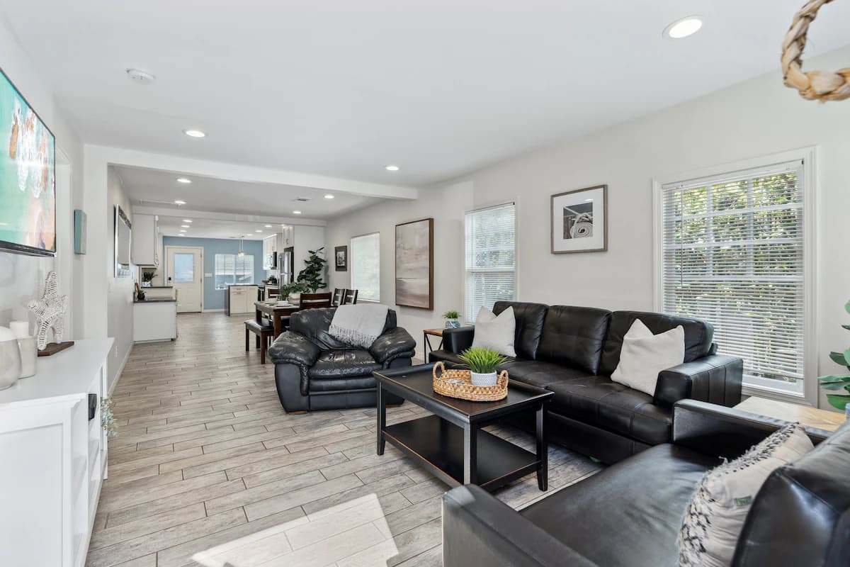 Steps 2 Ocean, Spacious Family Retreat, No Pet Fee